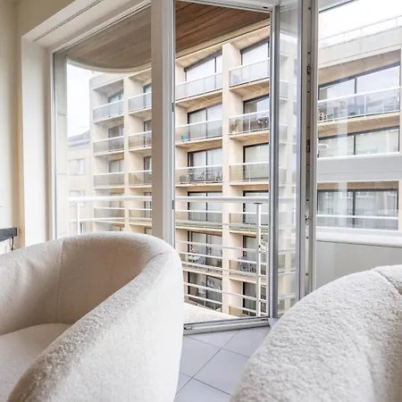 Lecomte - The Shoreline Suite - 232 *