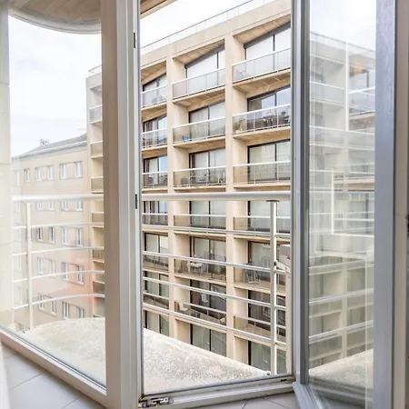 Lecomte - The Shoreline - 232