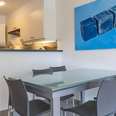 Lecomte - The Shoreline Suite - 232