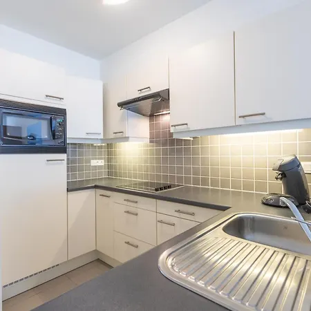 Sea Flower - 232 Apartment