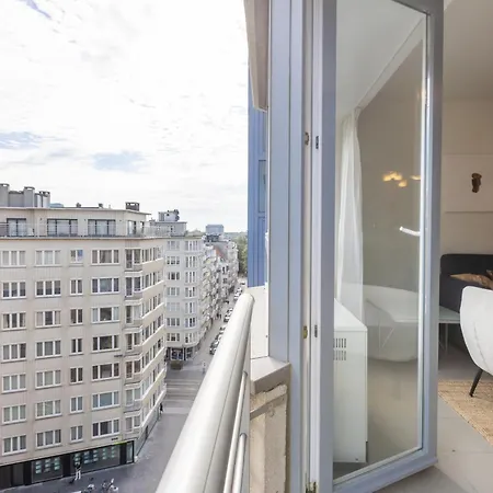 Lecomte - The Shoreline Suite - 232