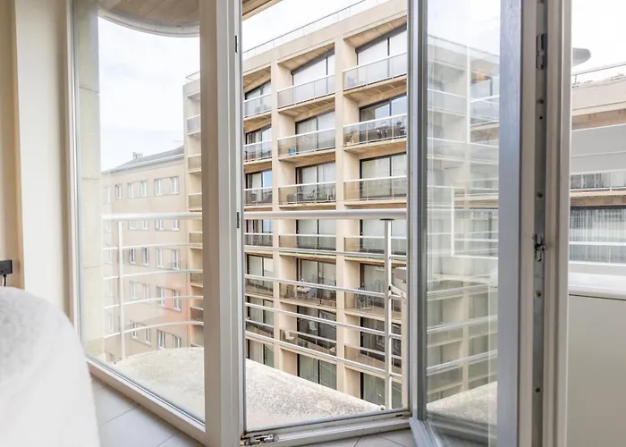 Lecomte - The Shoreline - 232